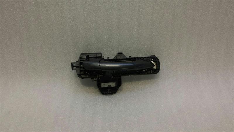 Mercedes C Class W204 FRH Door Handle A2047600834 Door Handle Front Right