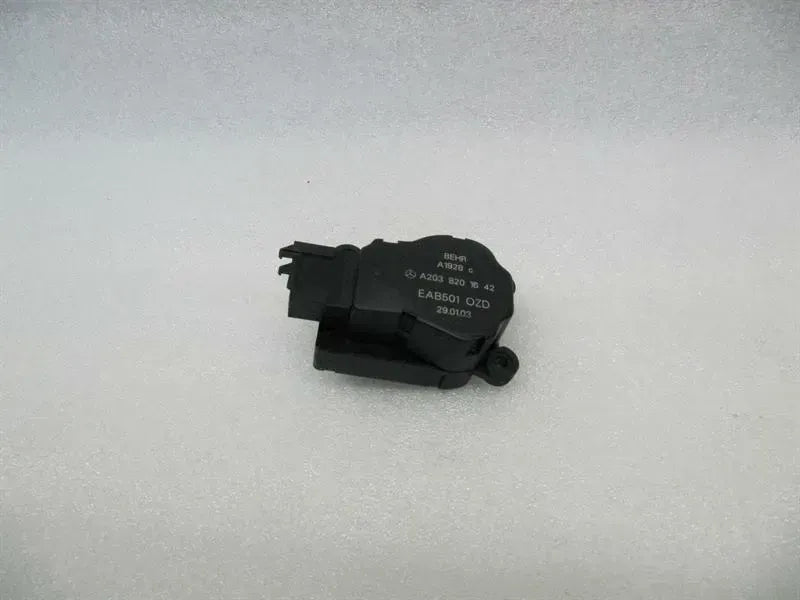 Mercedes E Class W211 Vent Flap Engine A2038201642 Servo Motor