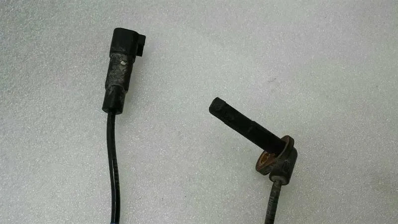 MITSUBISHI Lancer X EVO Front ABS Sensor 4670A576 Front ABS Sensor