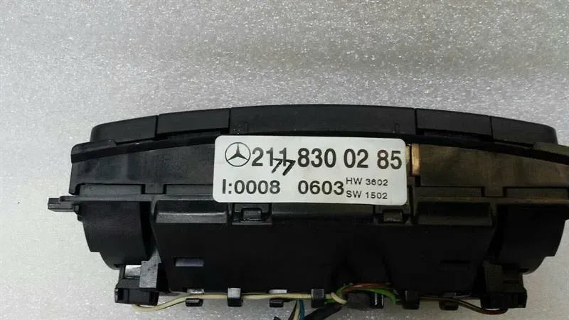 Mercedes E Class W211 Rear Car Climate Control A2118300285 Air Conditioning Panel A/C