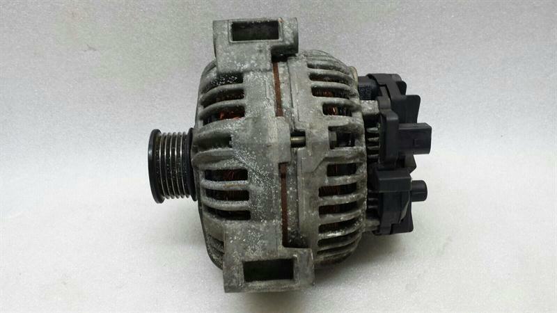 Mercedes E Class W211 Alternator A0121548902 Alternator 180A A0124625007