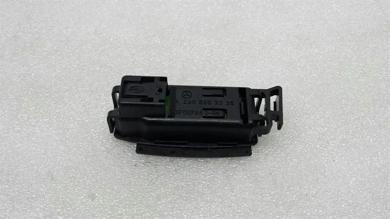 Mercedes S-Class W220 Light Control Sensor A2208203326 Light Sensor