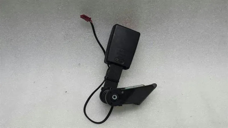 BMW 7 series E65 E66 rear belt buckle 7134041 belt lock base belt