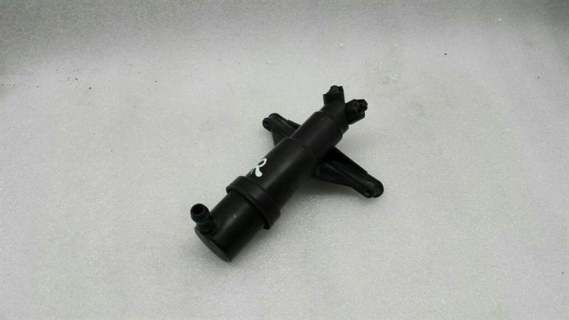 BMW 5 Series E60 Hedlamp Washer Jet 7038416 Headlight Cleaning System RE