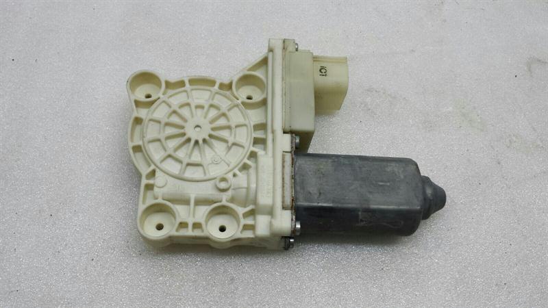 BMW 7 series E65 facelift RLH door window motor 67628382 window regulator motor