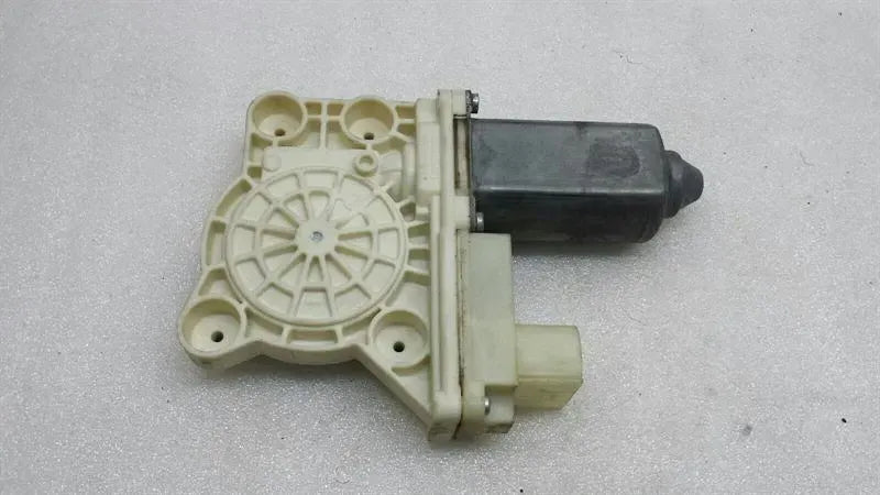 BMW 7 series E65 facelift RRH door window engine 67628382 power window motor