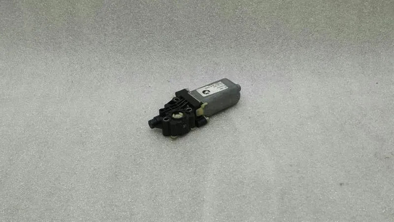 BMW 7 series E65 facelift sunblind roller blind engine sun roller drive
