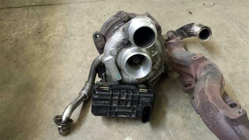 JAGUAR XJ X350 Turbocharger Right C2C38924 Right Turbo Charger 2.7D 6R8Q-6K682-AA