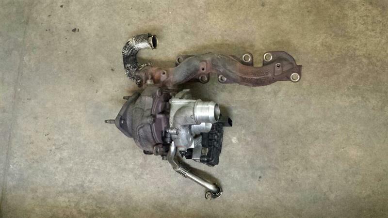 JAGUAR XJ X350 Turbocharger Right C2C38924 Right Turbo Charger 2.7D 6R8Q-6K682-AA