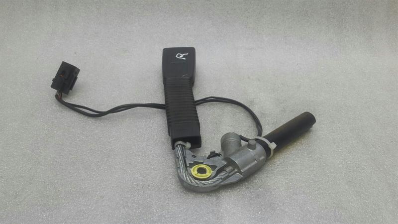 Jaguar XJ X350 FRH Seatbelt Tensioner 2R83-F61202-AFLEG Front Seat Belt Tensioner RE