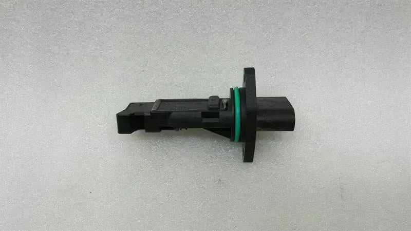 BMW 5 Series M5 E60 E61 E63 Mass Air Flow Sensor 7839014 Air Flow Meter V10 S85