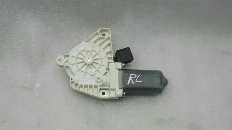 Mercedes E Class W207 Window Regulator Motor Left A2078200542 Left Door Window Motor