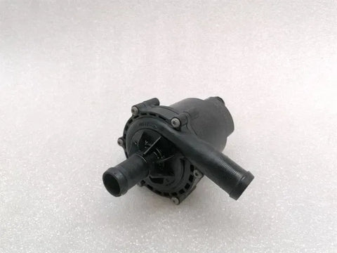 Tesla Model S 90D Additional Cooling Pump 1067473-00-F Coolant Pump Pump