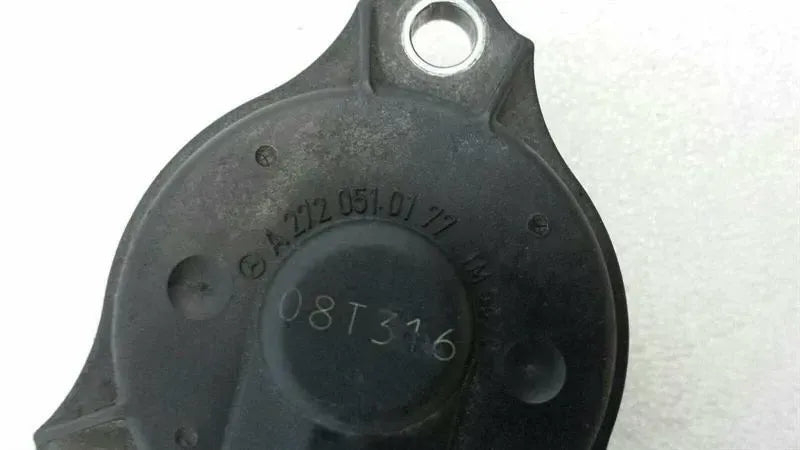 MERCEDES GLK X204 Electromagnet A2720510177 Camshaft Adjuster Magnet M272