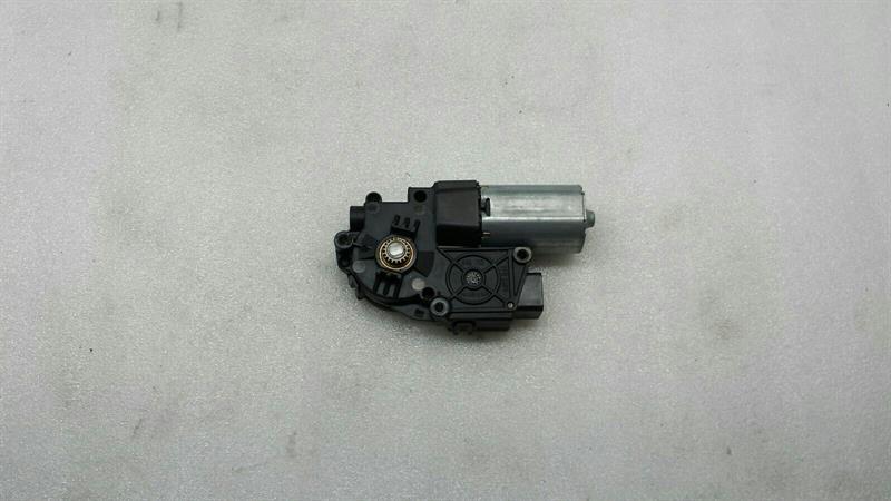 Mercedes GLK X204 Sunroof Motor A2048200708 Sunroof Scooter Blind Motor
