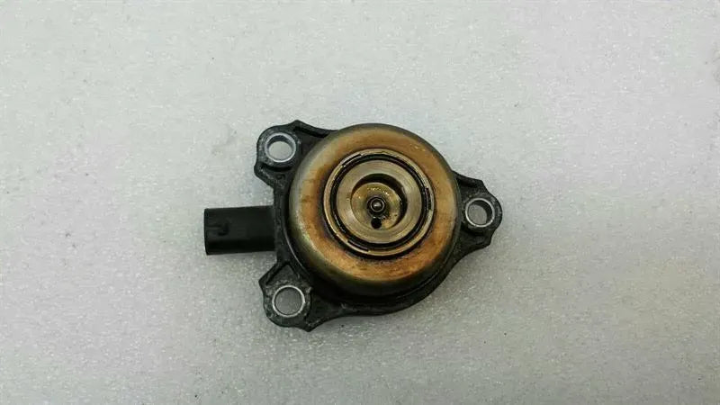 MERCEDES GLK X204 Electromagnet A2720510177 Camshaft Adjuster Magnet M272