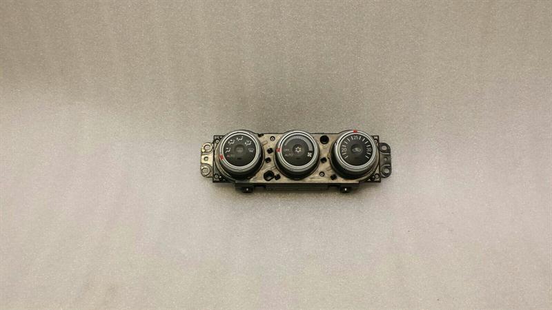 MITSUBISHI Lancer X Car Climate Control 7820A072XC Climate Control Panel