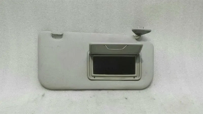 Mitsubishi Lancer Right Sun Visor Sun Visor Visor Right