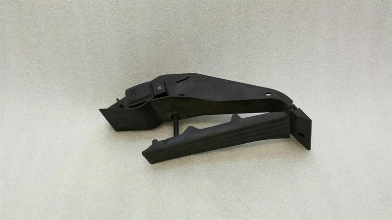 BMW 5 Series E60 Throttle Pedal (Electrical) 6772645 Throttle