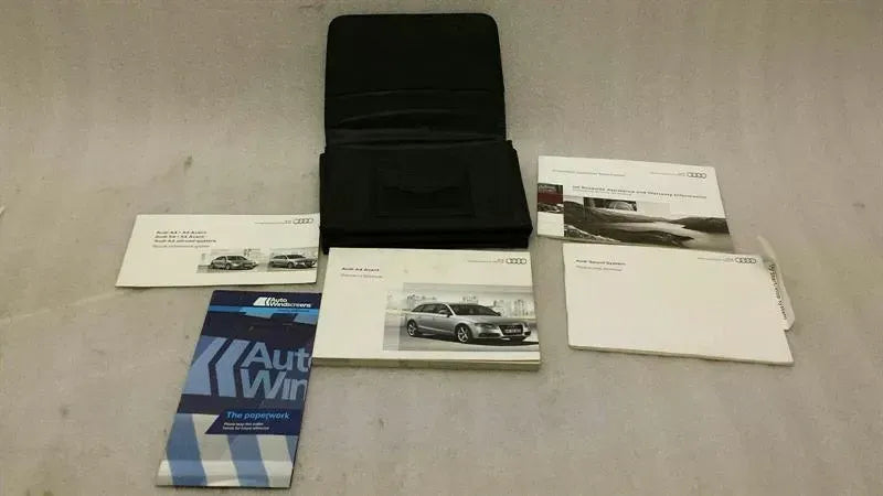 Audi A4 8K Avant Manual Service Booklet Car Maintenance Manual