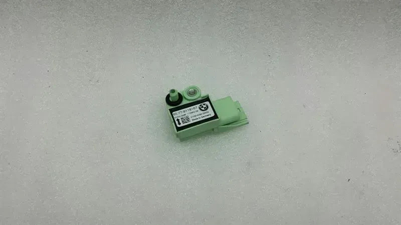 BMW 5 Series E60 E63 Crash Sensor 9118167 Impact Sensor