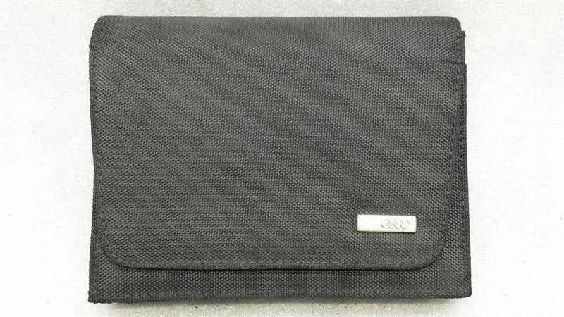 Audi A4 8K Avant Manual Service Booklet Car Maintenance Manual