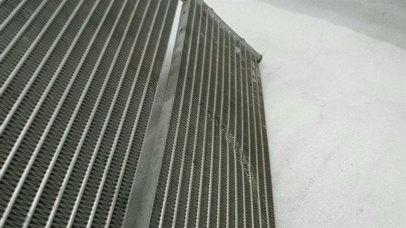 BMW 5 Series E60 Engine Oil Cooler 17217560965 Oil Cooler Radiator 535i