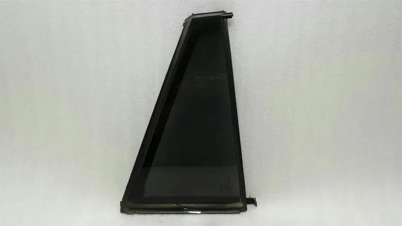 Mercedes R Class W251 Right 1/4 Glass A2517301855 Door Glass 1/4 Rear Right