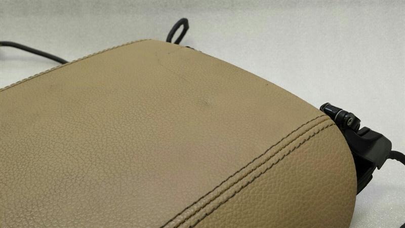 Mercedes R Class W251 Armrest A2516801539 Centre Armrest Armrest