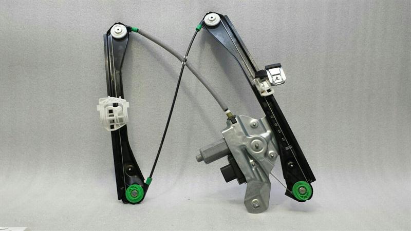 Jaguar XJ X350 X358 Right Rear Door Winder C2C35651 Window Regulator Rear Right