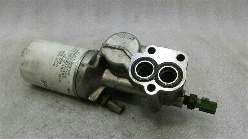 Jaguar XJ X350 X358 oil filter housing 2W93-6A644-AC oil cooler holder 4.2 V8