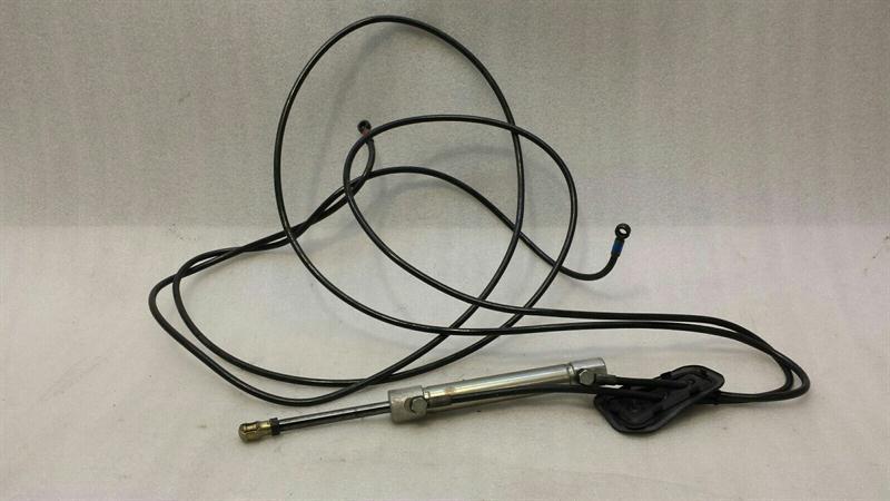 Mercedes R Class W251 boat hydraulic cylinder A2518000148 tailgate cylinder
