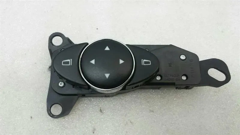 Mercedes CLS W219 mirror adjustment switch A2118215779 mirror switch