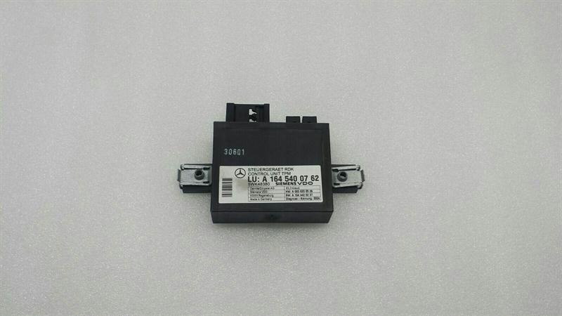 Mercedes CLS W219 RDK module A1645400762 control unit tyre pressure monitoring
