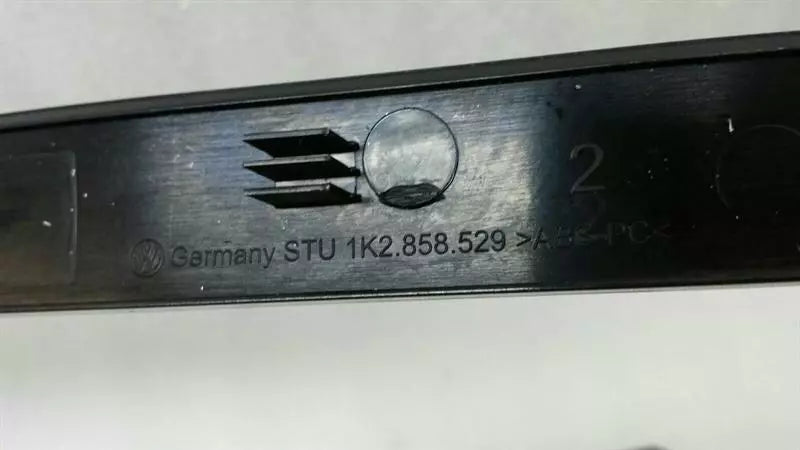 VOLKSWAGEN SCIROCCO 1K RHD dashboard trim set 1K2858529 right handlebar