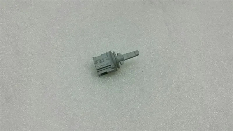 VOLKSWAGEN SCIROCCO 1K temperature sensor 1K0907543G temperature sensor