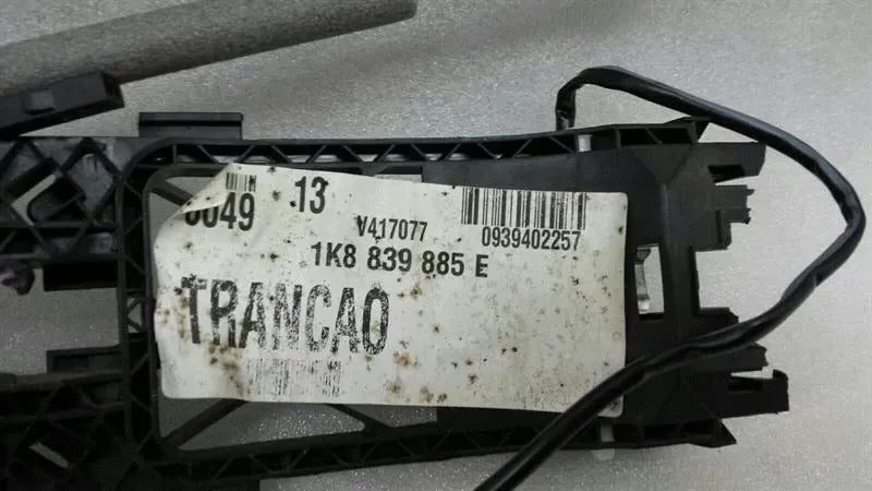 Volkswagen Scirocco door handle 1K8839885E door handle left carrier