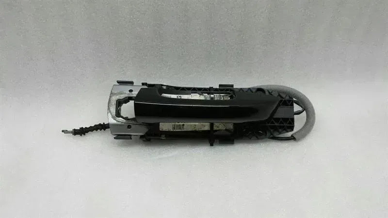 Volkswagen Scirocco right door handle 1K8837885E door handle right