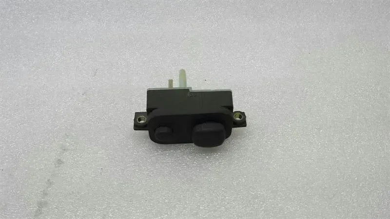 Audi S8 D2 Mirror Switch 4D0807703 Mirror Switch