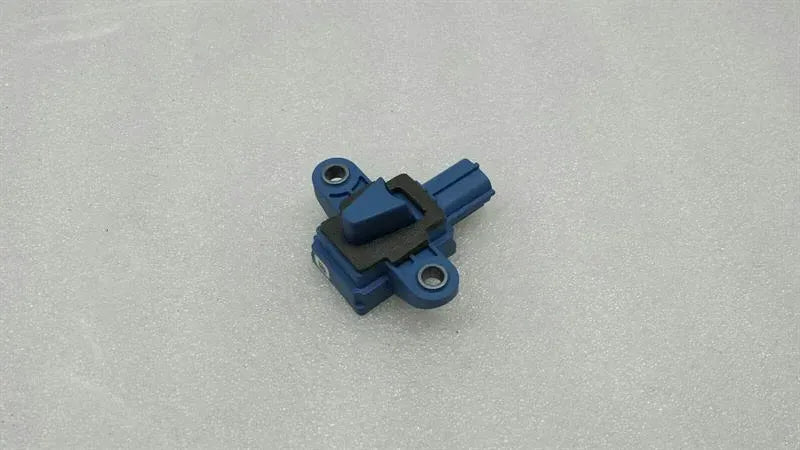 Volkswagen Scirocco 1K Crash Sensor 1K8955557 Impact Sensor