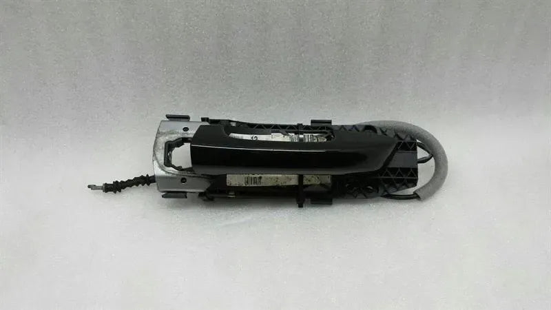 Volkswagen Scirocco right door handle 1K8837885E door handle right
