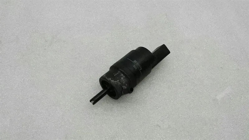 BMW Z4 E85 E86 Washer Fluid Pump 8362154 Washer Water Pump