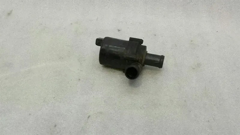 BMW 6 Series E63 Additional Cooling Pump 6930550 Coolant Pump Pump
