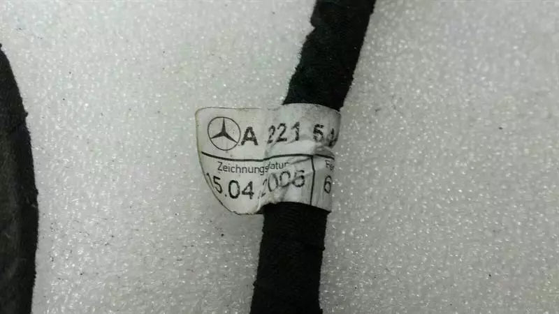 Mercedes S-Class W221 PTS Harness Rear A2215401305 Rear PDC Wiring