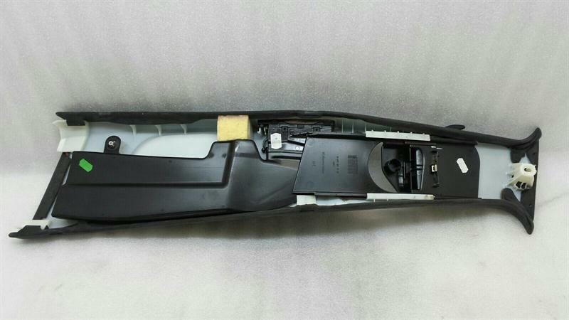 Mercedes S-Class W221 Right B Post Cover A2216901426 B Pillar Cover Alcantara