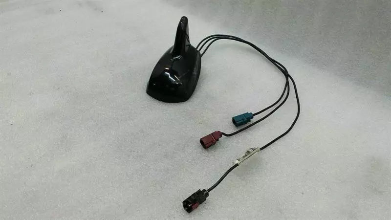 Mercedes S-Class W221 Roof Antenna A2218205175 Roof Antenna