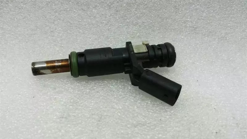 Mercedes CL W216 W221 Injection Nozzle A2720780249 Fuel Injector M273 V8 5.5