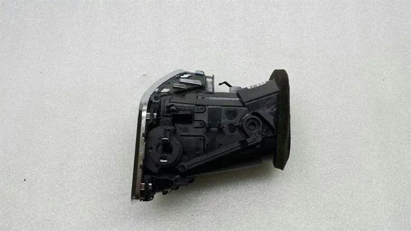 Audi A4 8K RHD Left Air Vent 8T2820901 Right Hand Drive