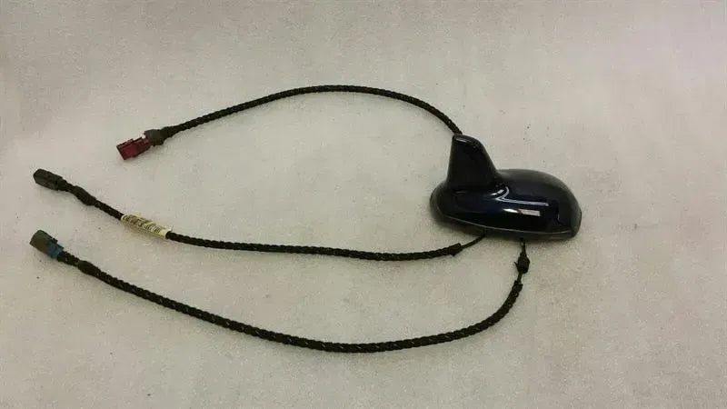 Mercedes CLS W219 Roof Antenna A2118208575 Roof Antenna GPS