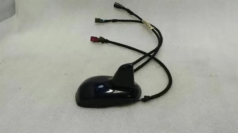 Mercedes CLS W219 Roof Antenna A2118208575 Roof Antenna GPS